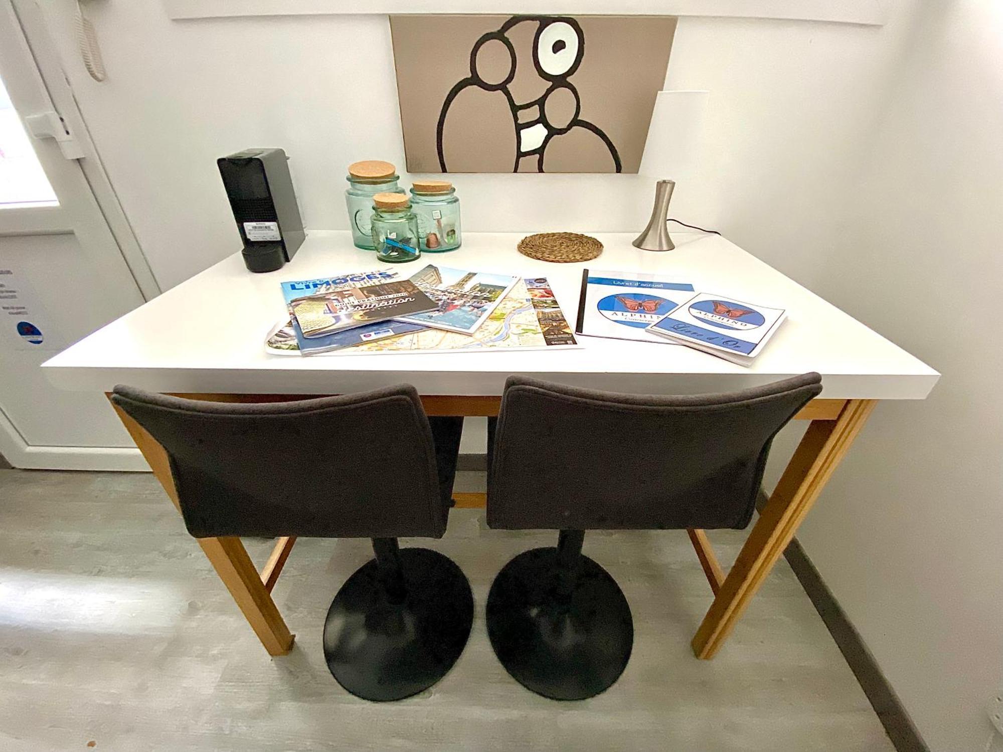 L'Adrien Studio Tout Confort Avec Terrasse Limoges Ngoại thất bức ảnh